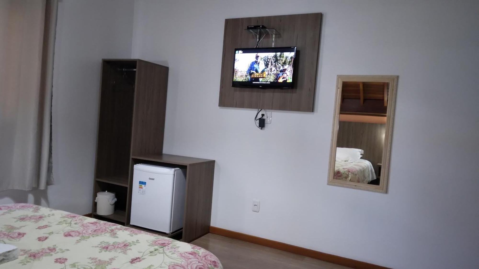 Genial Inn *
